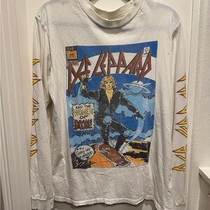 MadeWorn Def Leppard Comic Graphic Long Sleeve Shirt - White